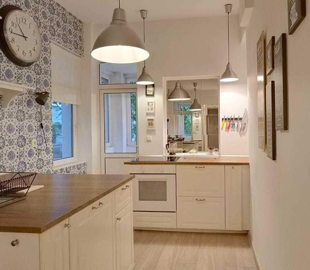 Newly Refurbished Apartment In The City Center صوفيا المظهر الخارجي الصورة