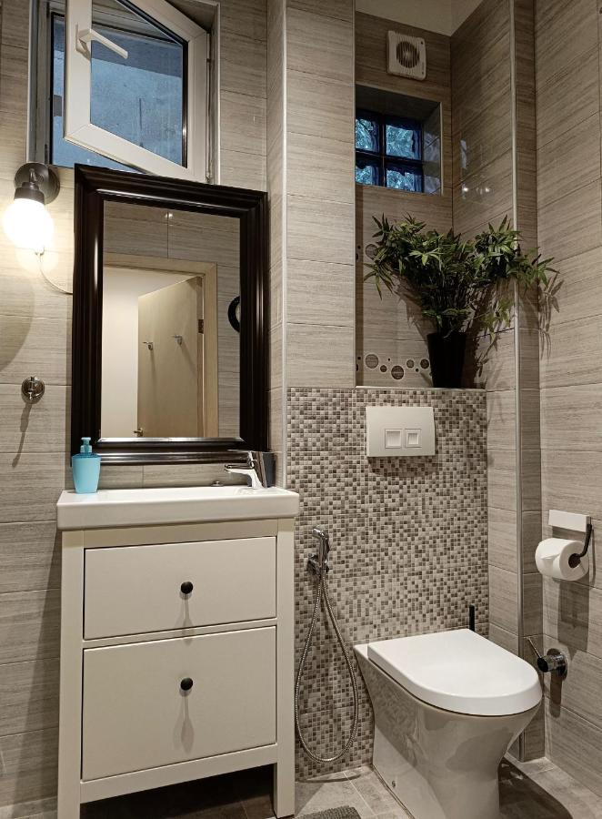 Newly Refurbished Apartment In The City Center صوفيا المظهر الخارجي الصورة