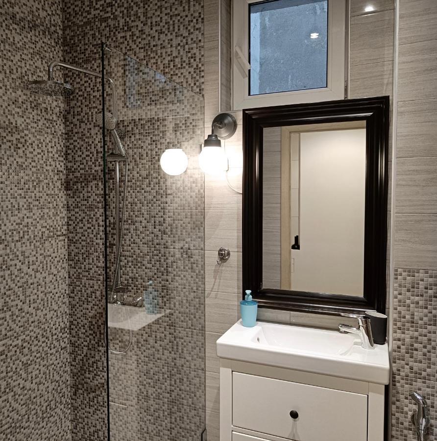 Newly Refurbished Apartment In The City Center صوفيا المظهر الخارجي الصورة